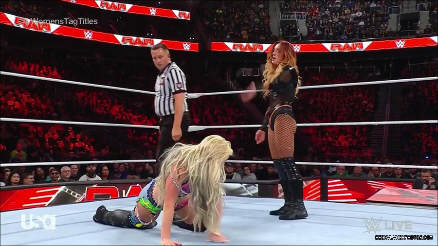 WWE_Monday_Night_Raw_2023_04_10_720p_HDTV_x264-NWCHD_mp4_002770455.jpg