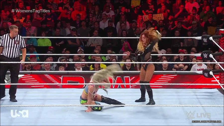 WWE_Monday_Night_Raw_2023_04_10_720p_HDTV_x264-NWCHD_mp4_002774058.jpg