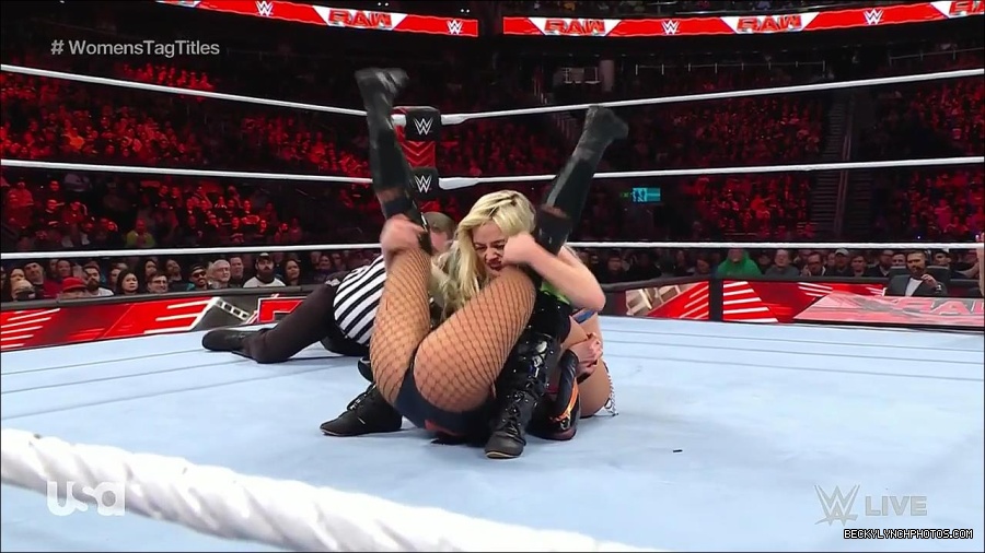 WWE_Monday_Night_Raw_2023_04_10_720p_HDTV_x264-NWCHD_mp4_002780865.jpg