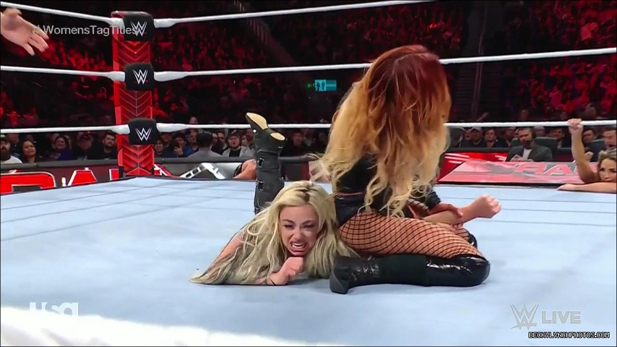WWE_Monday_Night_Raw_2023_04_10_720p_HDTV_x264-NWCHD_mp4_002786871.jpg