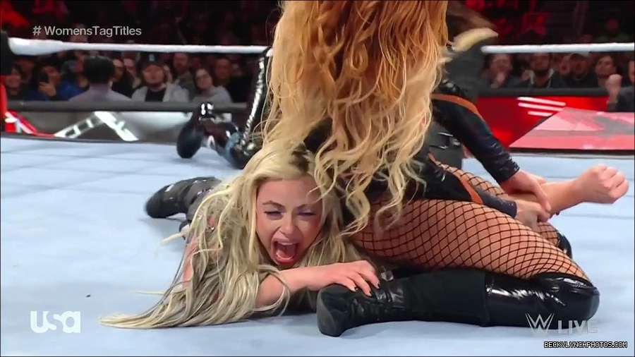WWE_Monday_Night_Raw_2023_04_10_720p_HDTV_x264-NWCHD_mp4_002788473.jpg