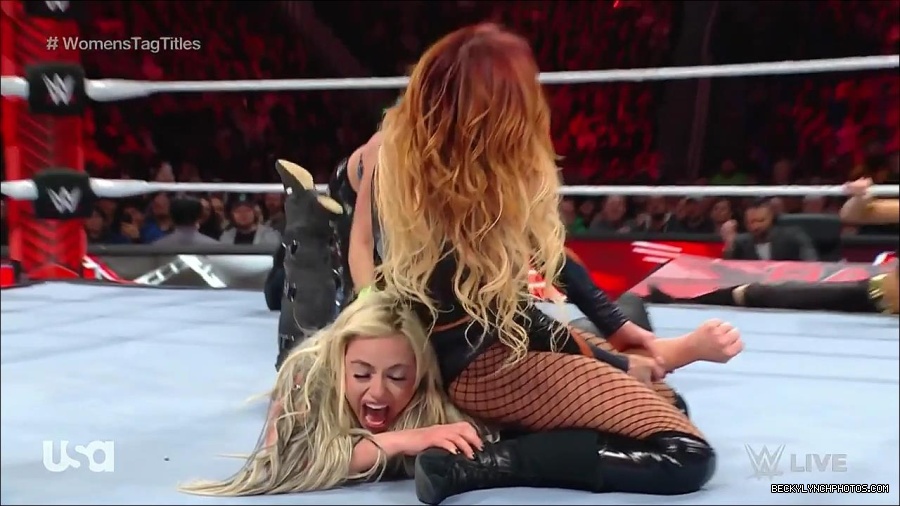 WWE_Monday_Night_Raw_2023_04_10_720p_HDTV_x264-NWCHD_mp4_002788873.jpg