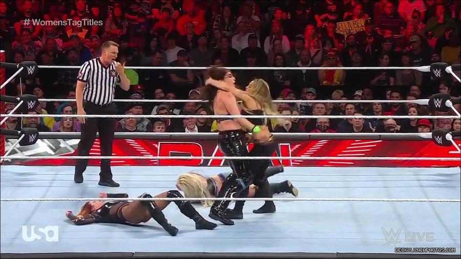 WWE_Monday_Night_Raw_2023_04_10_720p_HDTV_x264-NWCHD_mp4_002792877.jpg