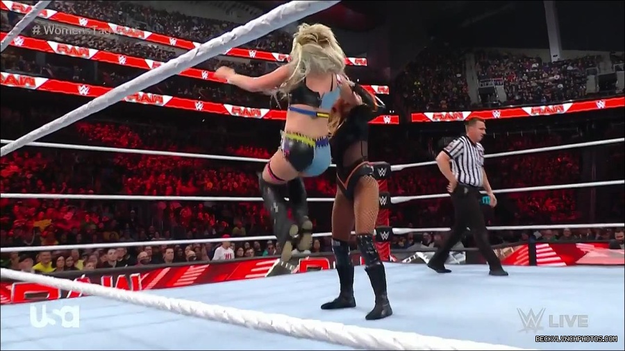 WWE_Monday_Night_Raw_2023_04_10_720p_HDTV_x264-NWCHD_mp4_002809294.jpg