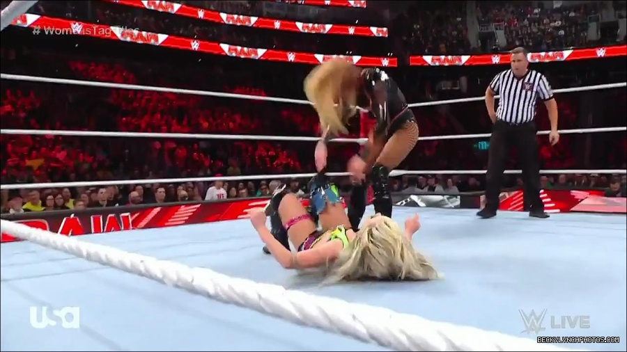 WWE_Monday_Night_Raw_2023_04_10_720p_HDTV_x264-NWCHD_mp4_002810094.jpg