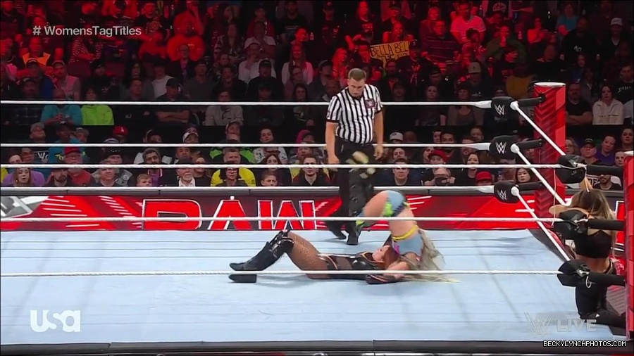 WWE_Monday_Night_Raw_2023_04_10_720p_HDTV_x264-NWCHD_mp4_002815300.jpg