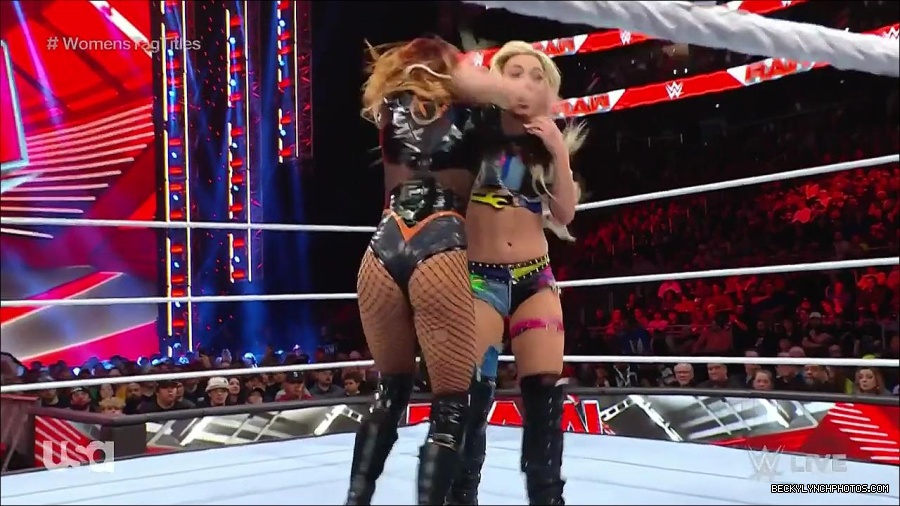 WWE_Monday_Night_Raw_2023_04_10_720p_HDTV_x264-NWCHD_mp4_002818102.jpg