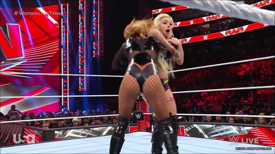 WWE_Monday_Night_Raw_2023_04_10_720p_HDTV_x264-NWCHD_mp4_002818503.jpg