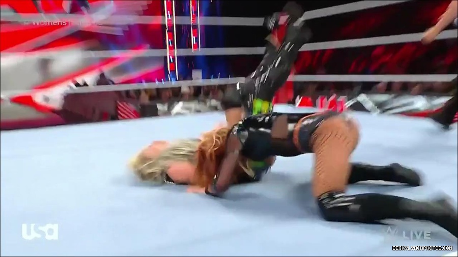 WWE_Monday_Night_Raw_2023_04_10_720p_HDTV_x264-NWCHD_mp4_002819704.jpg