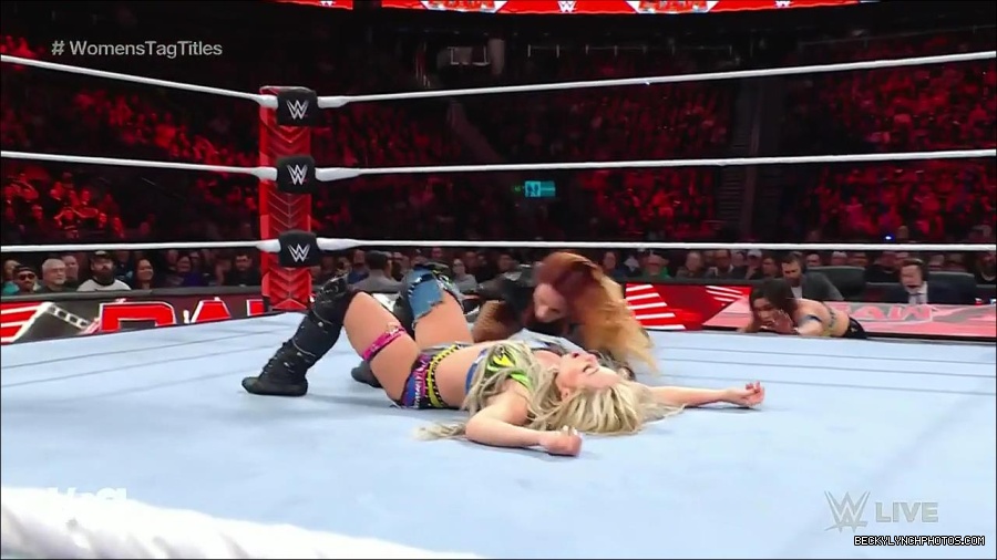 WWE_Monday_Night_Raw_2023_04_10_720p_HDTV_x264-NWCHD_mp4_002820505.jpg