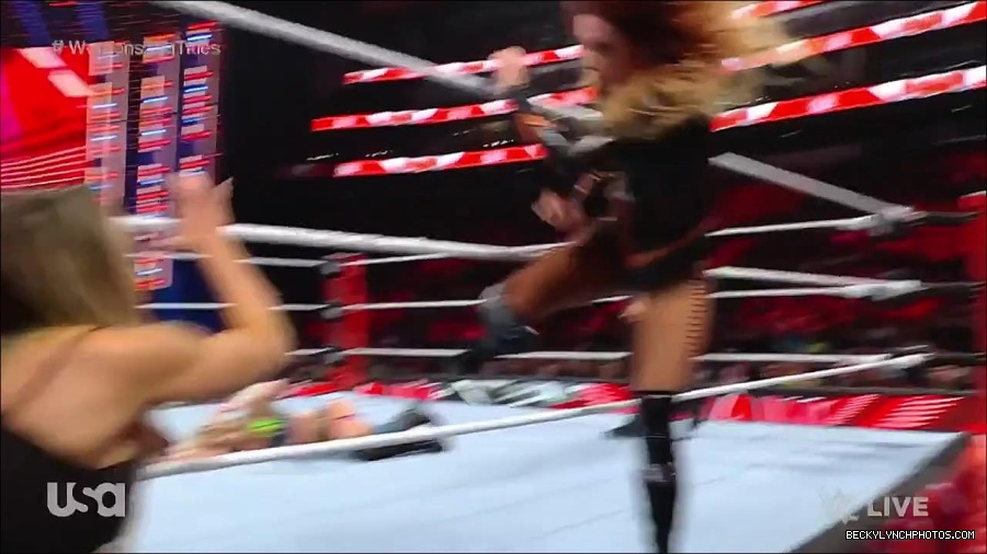 WWE_Monday_Night_Raw_2023_04_10_720p_HDTV_x264-NWCHD_mp4_002835720.jpg