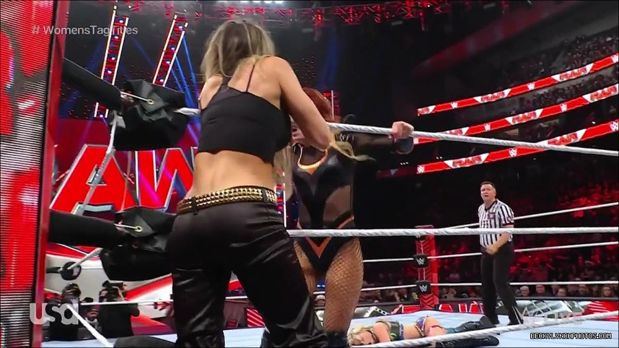 WWE_Monday_Night_Raw_2023_04_10_720p_HDTV_x264-NWCHD_mp4_002837322.jpg