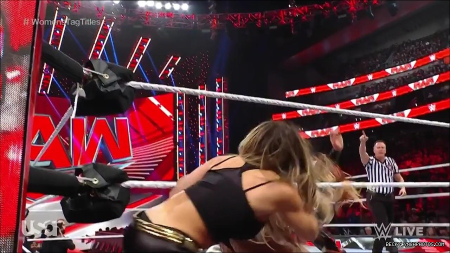 WWE_Monday_Night_Raw_2023_04_10_720p_HDTV_x264-NWCHD_mp4_002838523.jpg