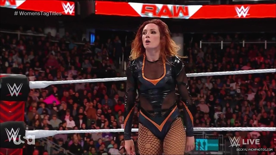 WWE_Monday_Night_Raw_2023_04_10_720p_HDTV_x264-NWCHD_mp4_002920605.jpg