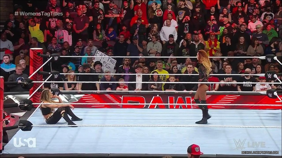 WWE_Monday_Night_Raw_2023_04_10_720p_HDTV_x264-NWCHD_mp4_002923007.jpg