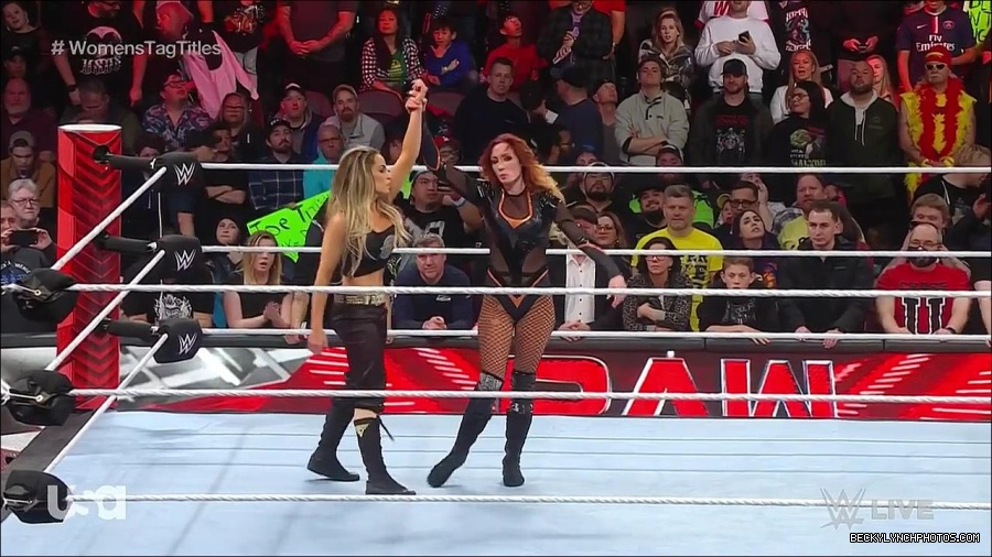 WWE_Monday_Night_Raw_2023_04_10_720p_HDTV_x264-NWCHD_mp4_002931816.jpg