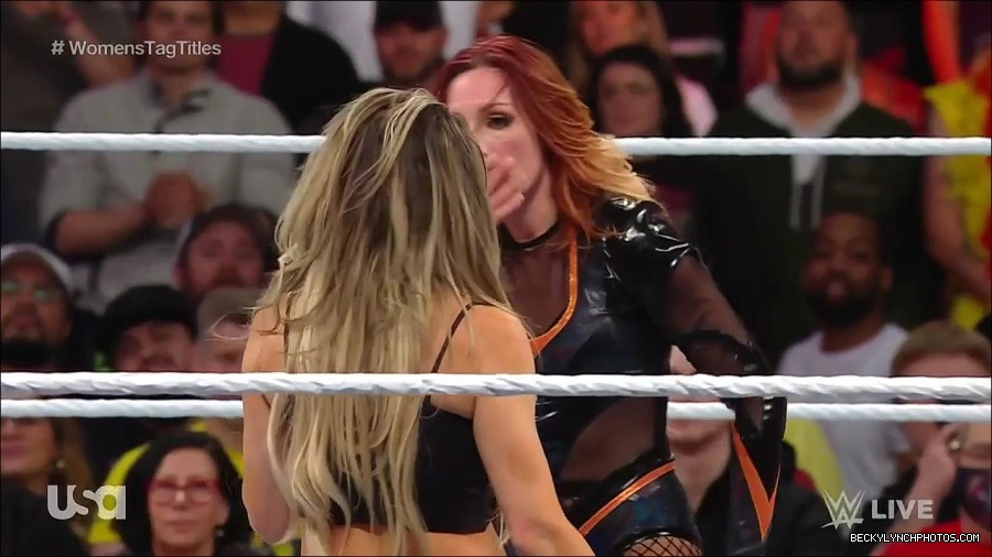 WWE_Monday_Night_Raw_2023_04_10_720p_HDTV_x264-NWCHD_mp4_002941426.jpg