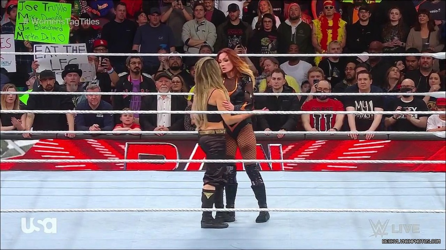 WWE_Monday_Night_Raw_2023_04_10_720p_HDTV_x264-NWCHD_mp4_002943027.jpg