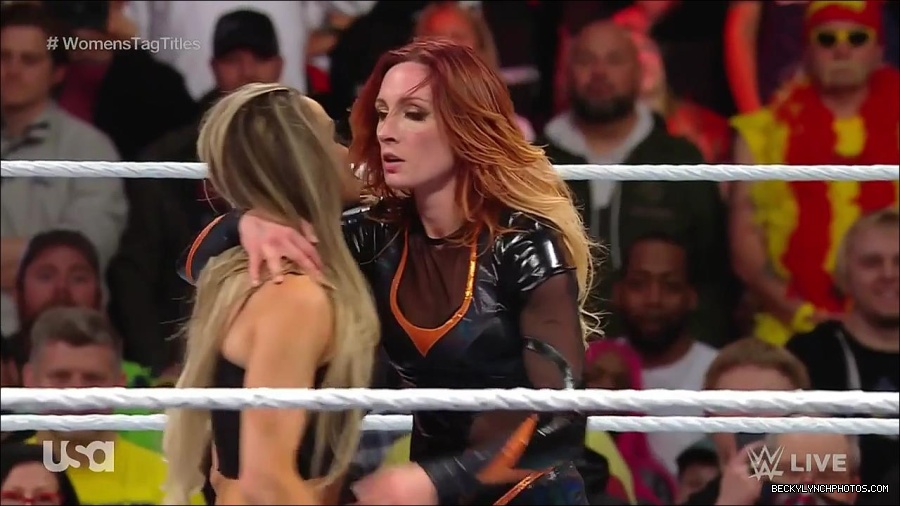 WWE_Monday_Night_Raw_2023_04_10_720p_HDTV_x264-NWCHD_mp4_002949434.jpg