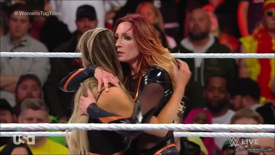 WWE_Monday_Night_Raw_2023_04_10_720p_HDTV_x264-NWCHD_mp4_002949834.jpg