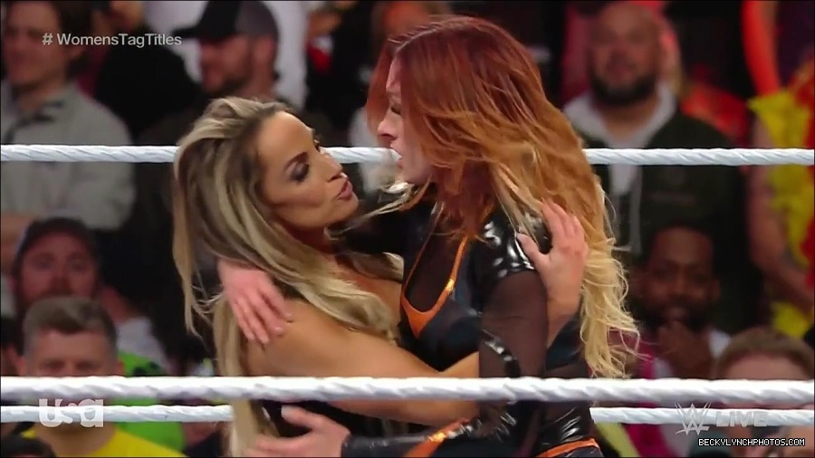 WWE_Monday_Night_Raw_2023_04_10_720p_HDTV_x264-NWCHD_mp4_002951035.jpg
