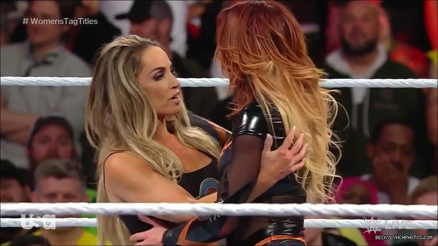 WWE_Monday_Night_Raw_2023_04_10_720p_HDTV_x264-NWCHD_mp4_002951436.jpg