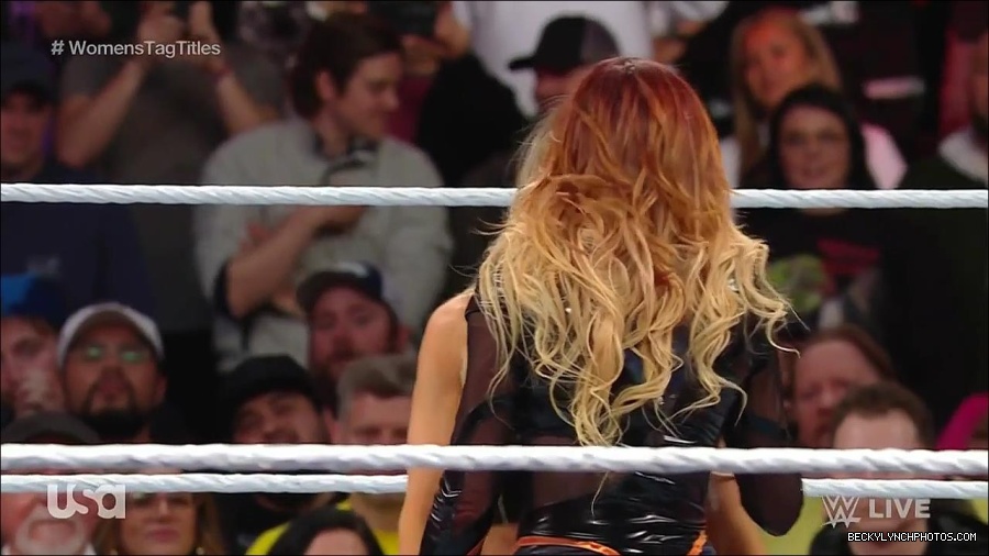 WWE_Monday_Night_Raw_2023_04_10_720p_HDTV_x264-NWCHD_mp4_002953438.jpg