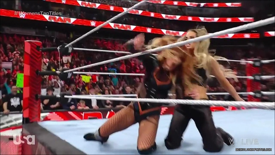 WWE_Monday_Night_Raw_2023_04_10_720p_HDTV_x264-NWCHD_mp4_002959444.jpg