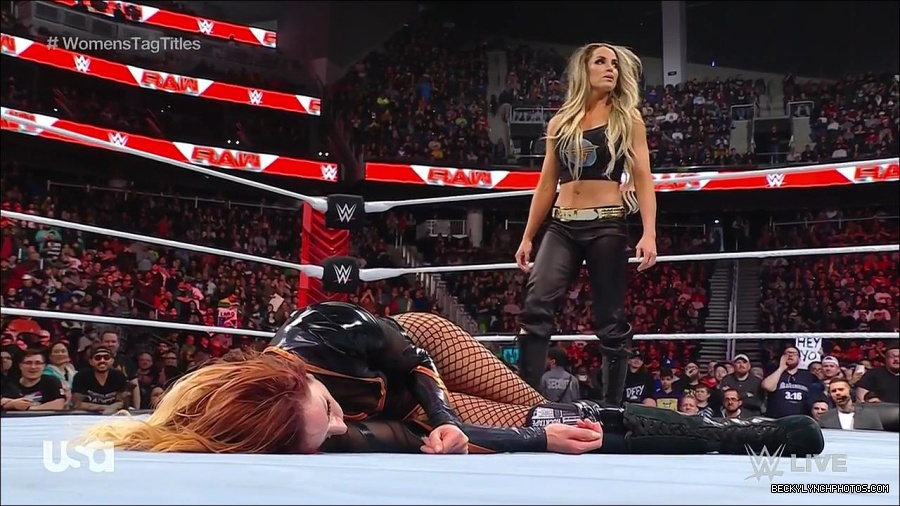 WWE_Monday_Night_Raw_2023_04_10_720p_HDTV_x264-NWCHD_mp4_002980665.jpg