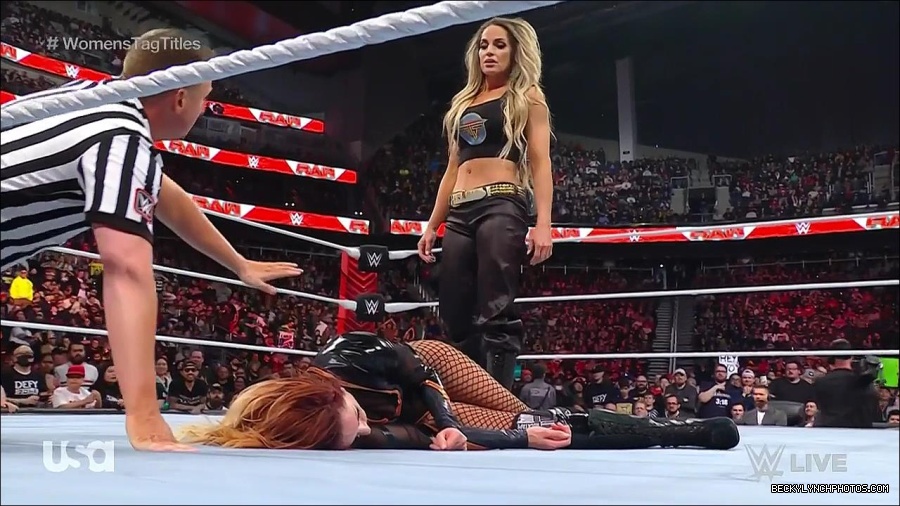 WWE_Monday_Night_Raw_2023_04_10_720p_HDTV_x264-NWCHD_mp4_002983868.jpg