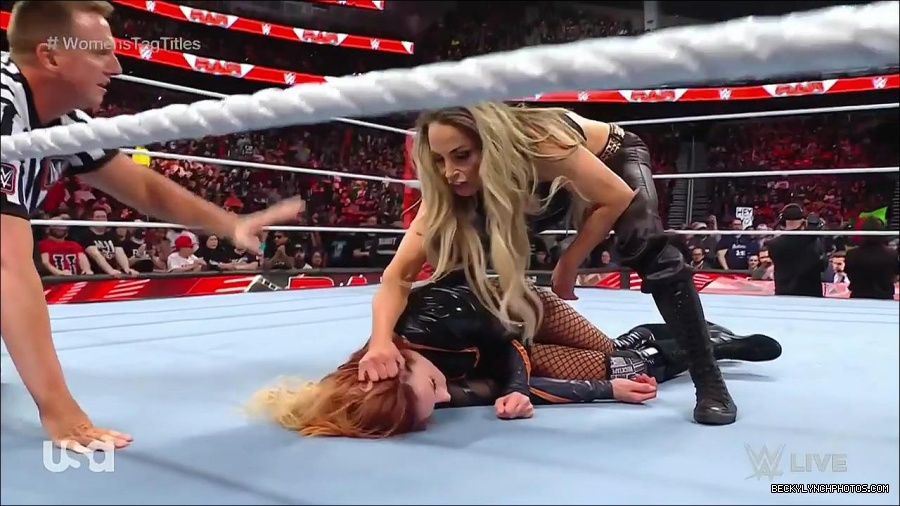 WWE_Monday_Night_Raw_2023_04_10_720p_HDTV_x264-NWCHD_mp4_002987872.jpg