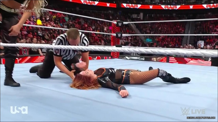 WWE_Monday_Night_Raw_2023_04_10_720p_HDTV_x264-NWCHD_mp4_002997081.jpg