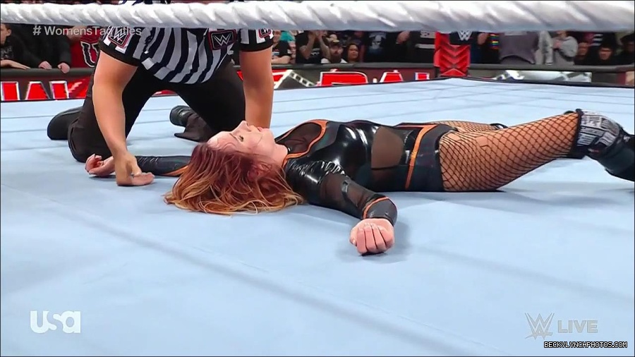 WWE_Monday_Night_Raw_2023_04_10_720p_HDTV_x264-NWCHD_mp4_002998282.jpg
