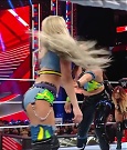 WWE_Monday_Night_Raw_2023_04_10_720p_HDTV_x264-NWCHD_mp4_002168153.jpg