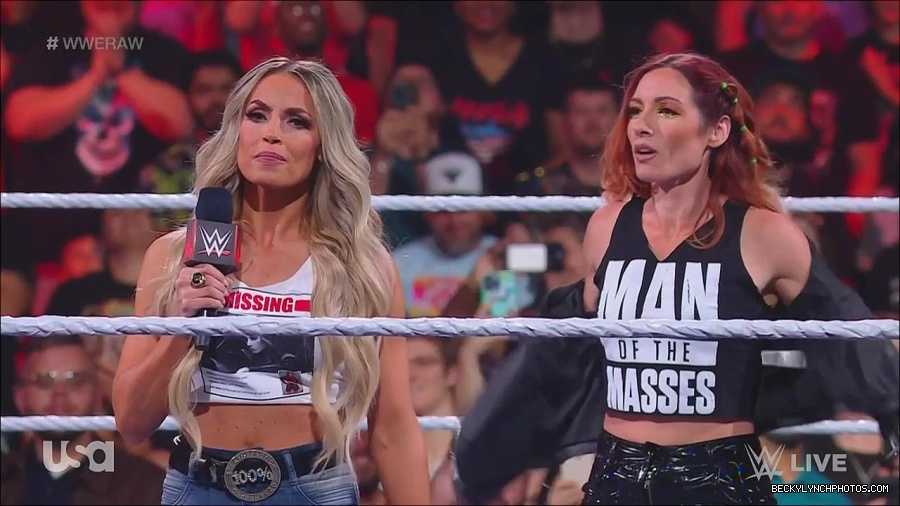 WWE_Monday_Night_Raw_2023_05_08_720p_HDTV_x264-NWCHD_mp4_005368117.jpg
