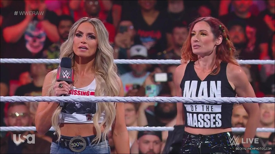 WWE_Monday_Night_Raw_2023_05_08_720p_HDTV_x264-NWCHD_mp4_005368517.jpg