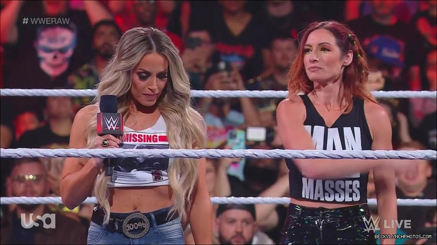 WWE_Monday_Night_Raw_2023_05_08_720p_HDTV_x264-NWCHD_mp4_005371720.jpg