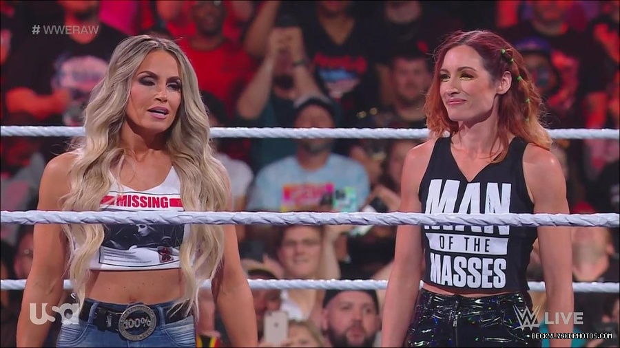 WWE_Monday_Night_Raw_2023_05_08_720p_HDTV_x264-NWCHD_mp4_005375724.jpg
