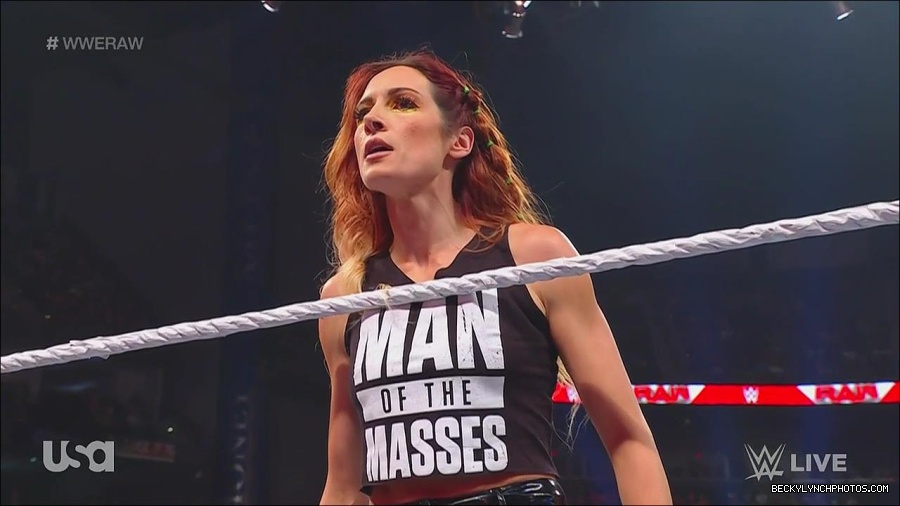 WWE_Monday_Night_Raw_2023_05_08_720p_HDTV_x264-NWCHD_mp4_005430979.jpg