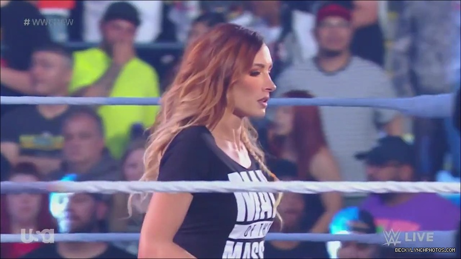 WWE_Monday_Night_Raw_2023_05_15_720p_HDTV_x264-NWCHD_mp4_003124876.jpg