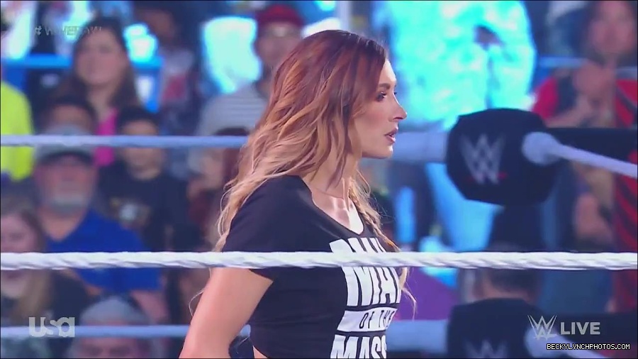 WWE_Monday_Night_Raw_2023_05_15_720p_HDTV_x264-NWCHD_mp4_003125276.jpg