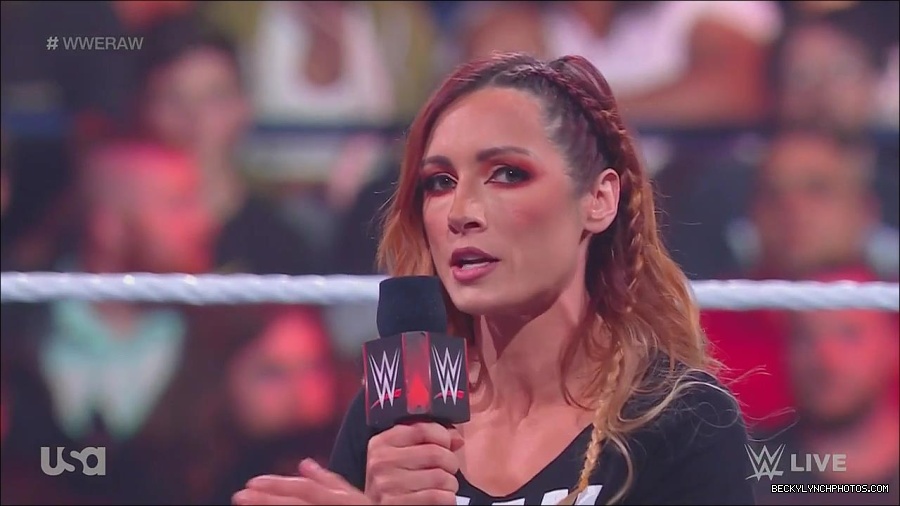 WWE_Monday_Night_Raw_2023_05_15_720p_HDTV_x264-NWCHD_mp4_003212363.jpg