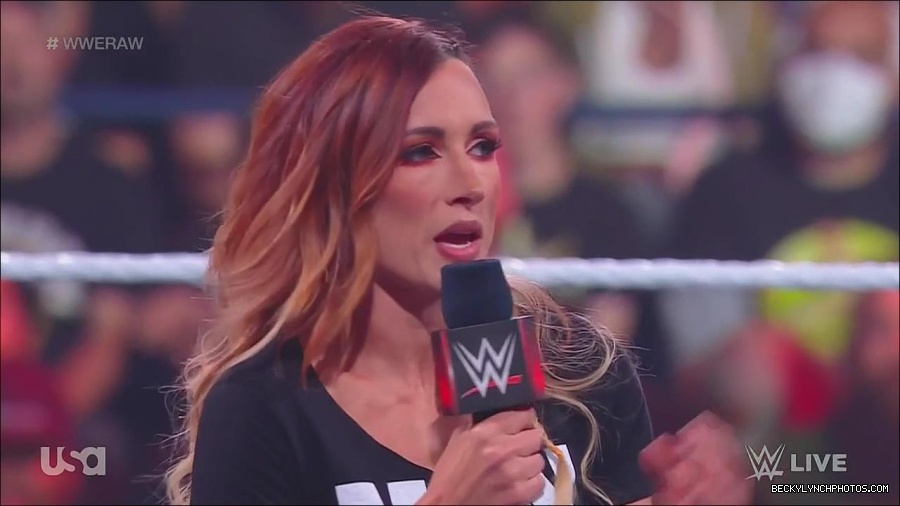 WWE_Monday_Night_Raw_2023_05_15_720p_HDTV_x264-NWCHD_mp4_003213564.jpg
