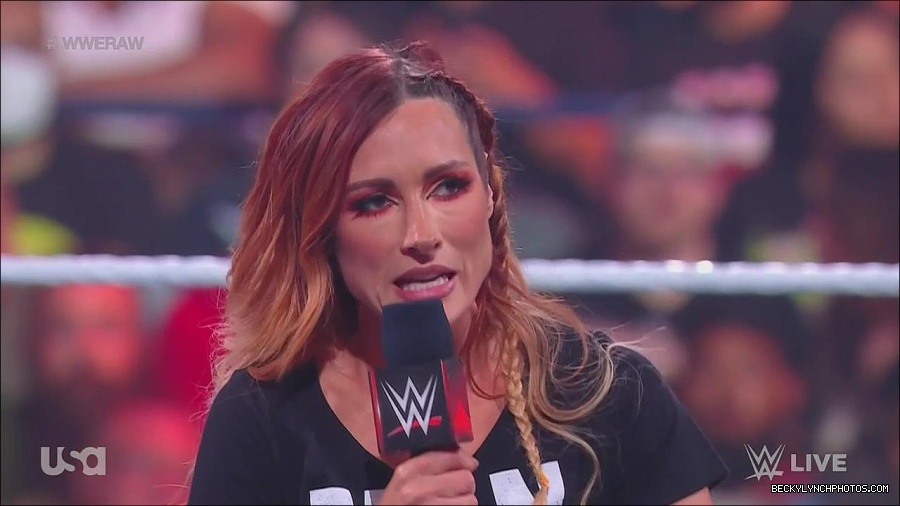 WWE_Monday_Night_Raw_2023_05_15_720p_HDTV_x264-NWCHD_mp4_003219170.jpg
