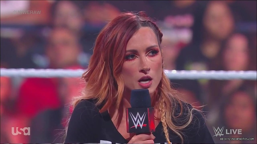 WWE_Monday_Night_Raw_2023_05_15_720p_HDTV_x264-NWCHD_mp4_003220371.jpg