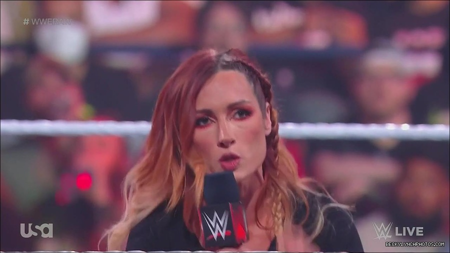 WWE_Monday_Night_Raw_2023_05_15_720p_HDTV_x264-NWCHD_mp4_003222373.jpg