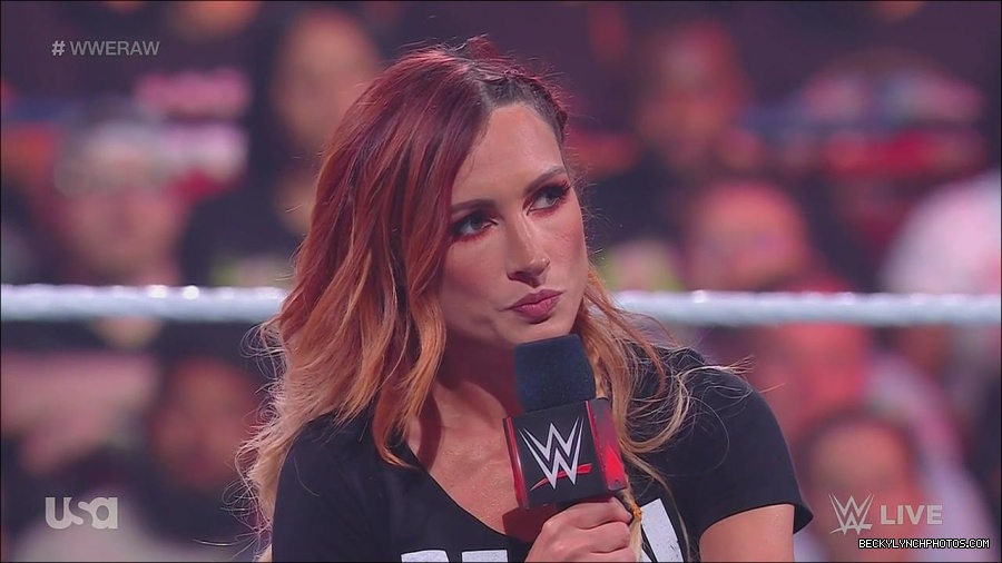 WWE_Monday_Night_Raw_2023_05_15_720p_HDTV_x264-NWCHD_mp4_003255606.jpg