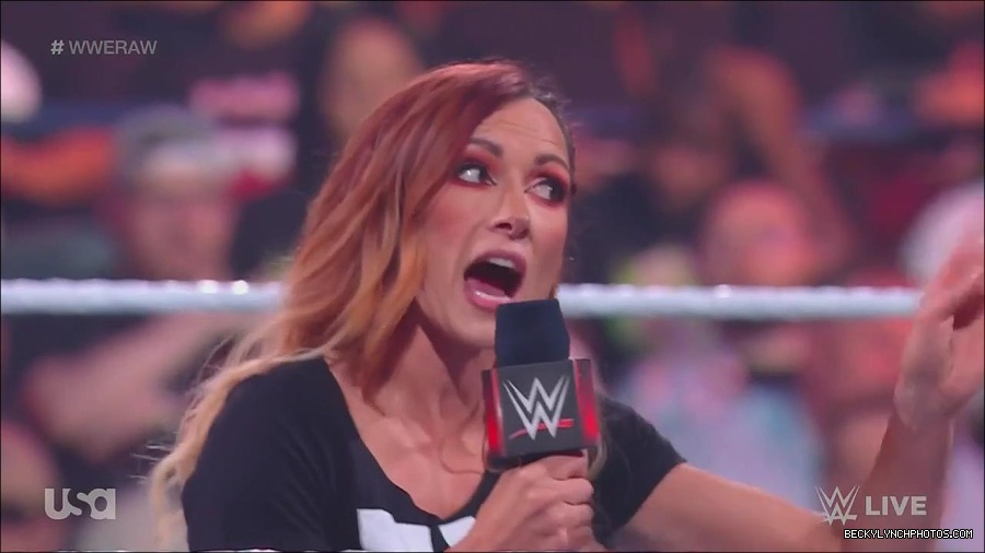 WWE_Monday_Night_Raw_2023_05_15_720p_HDTV_x264-NWCHD_mp4_003269620.jpg
