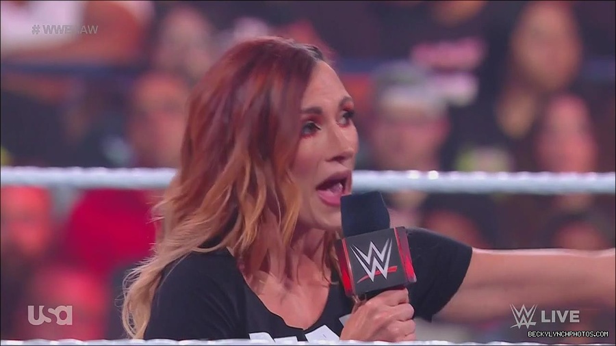 WWE_Monday_Night_Raw_2023_05_15_720p_HDTV_x264-NWCHD_mp4_003284035.jpg