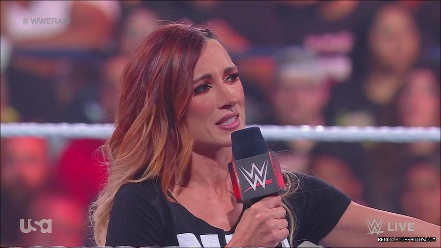WWE_Monday_Night_Raw_2023_05_15_720p_HDTV_x264-NWCHD_mp4_003286837.jpg
